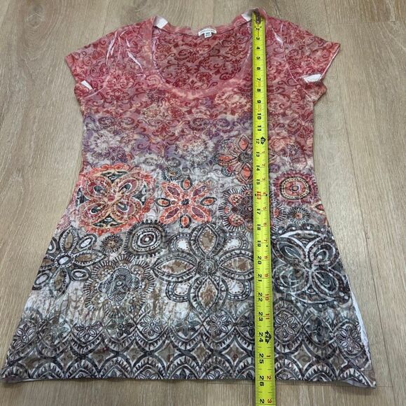 Maurices, Boho Printed Short Sleeve T-Shirt, V-Neckline, Women's Small - Picture 5 of 7